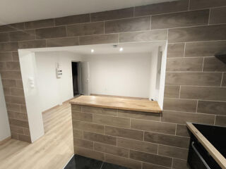  Appartement à louer 2 pièces 44 m²