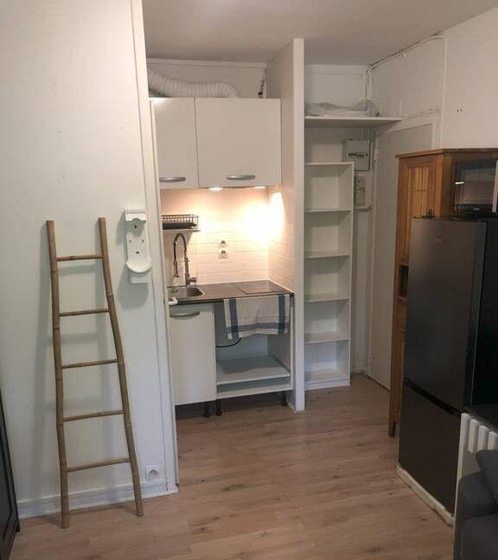 Location Appartement Beau studio meublé 15m² Rue de Marnes Ville-d'avray#ville-d&