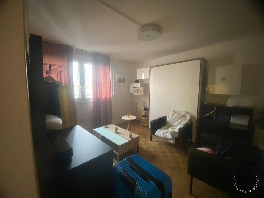 Location Appartement Beau studio meublé 30 m² Paris 15