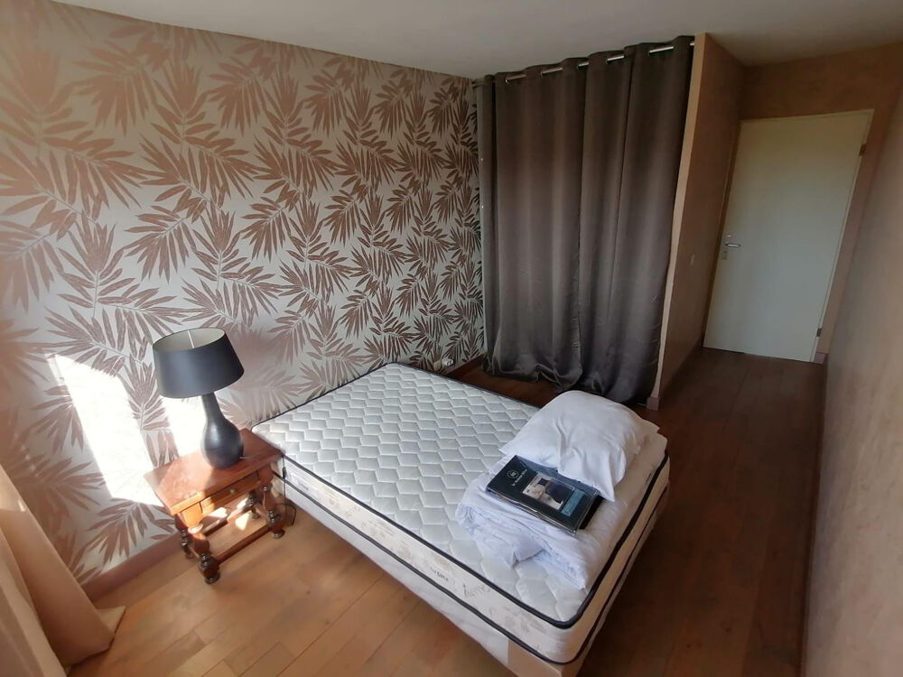 Location Appartement Colocation 100% filles à 4 min de l'ESSEC Cergy