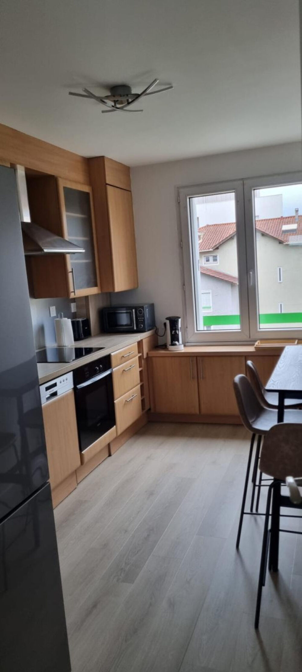 Location Appartement Chambre disponible dans colocation meublée Villeurbanne