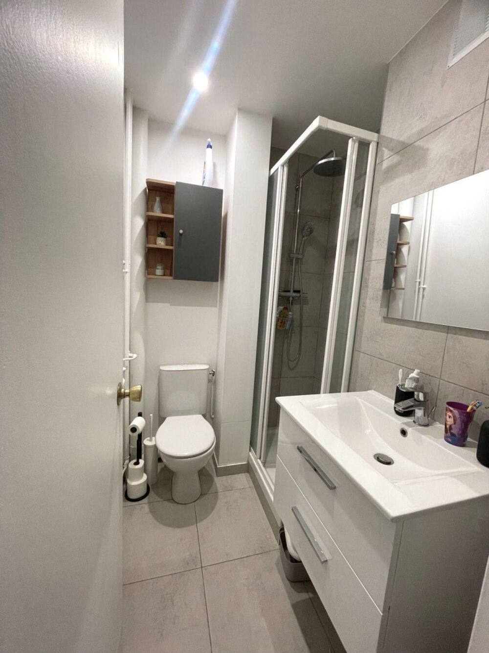 Location Appartement Studio avec balcon - Mairie du 18ème - Paris Paris 18