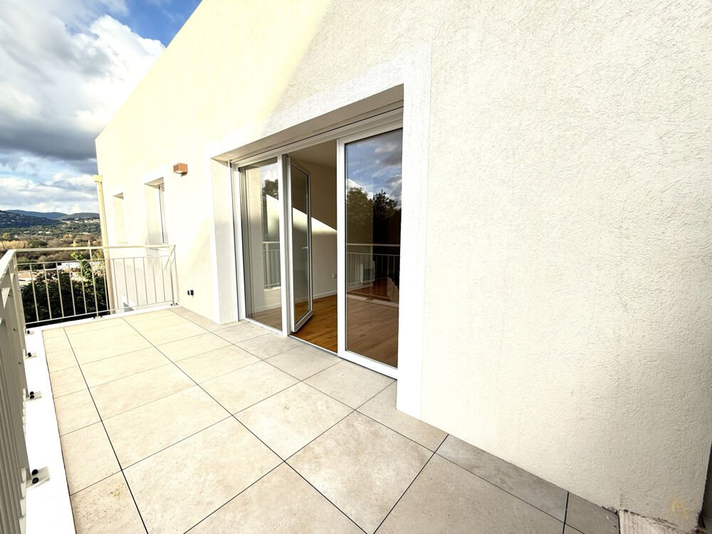 Vente Appartement COUP DE CŒUR – T3 LUMINEUX AVEC TERRASSE – GOLFE DE SAINT-TROPEZ Cogolin