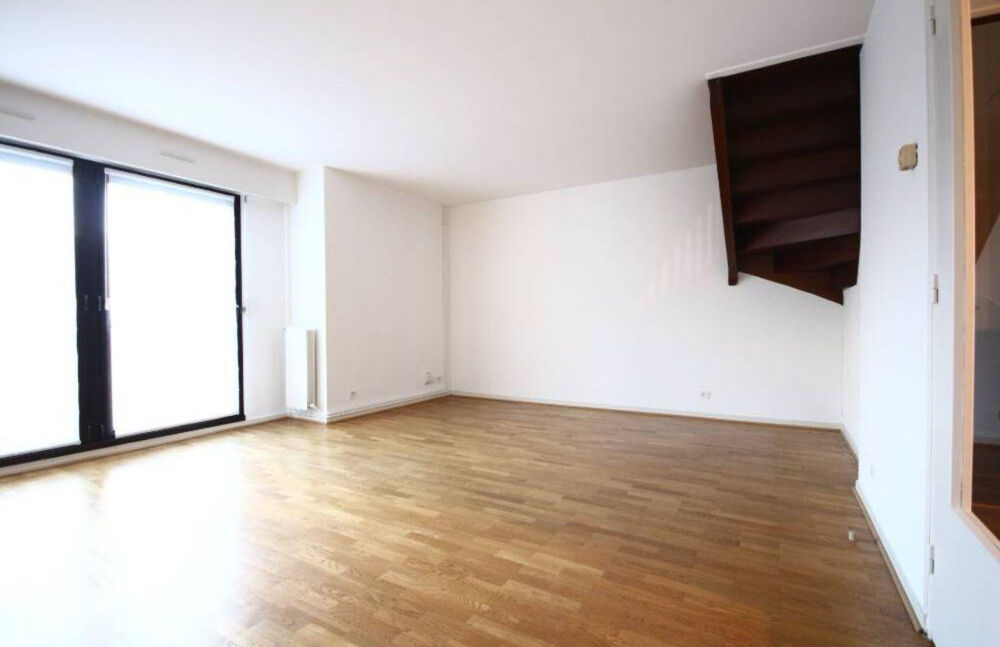 Location Appartement Appartement 3 pièces 76 m2 Paris 15