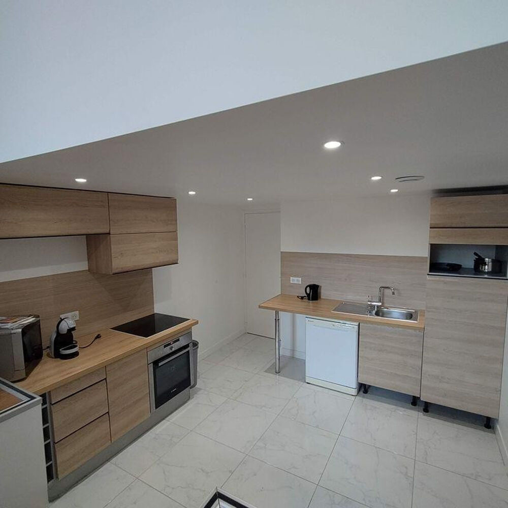 Location Appartement Beau T2 62m² meublé entièrement neuf en duplex Nice