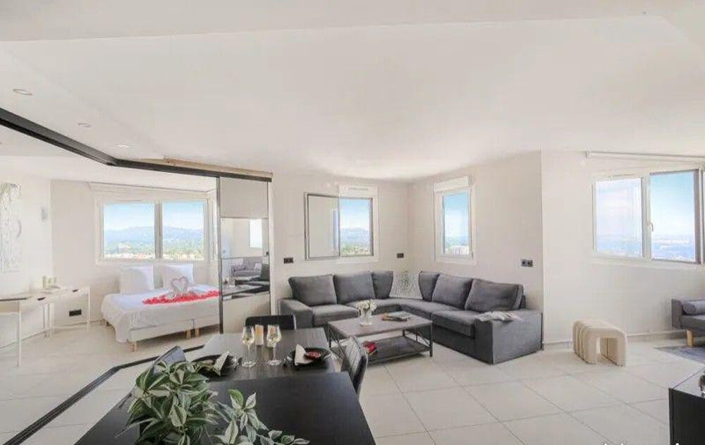 Location Appartement Superbe loft de 55m² de la Tour Panoramique Lyon 9