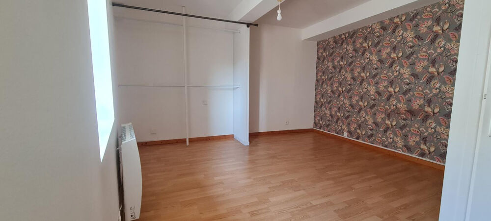 Location Maison Maison de village T4 duplex 77,3m2 - PAS de jardin Saint-vérand