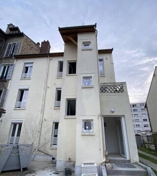  Appartement à louer 2 pièces 36 m²