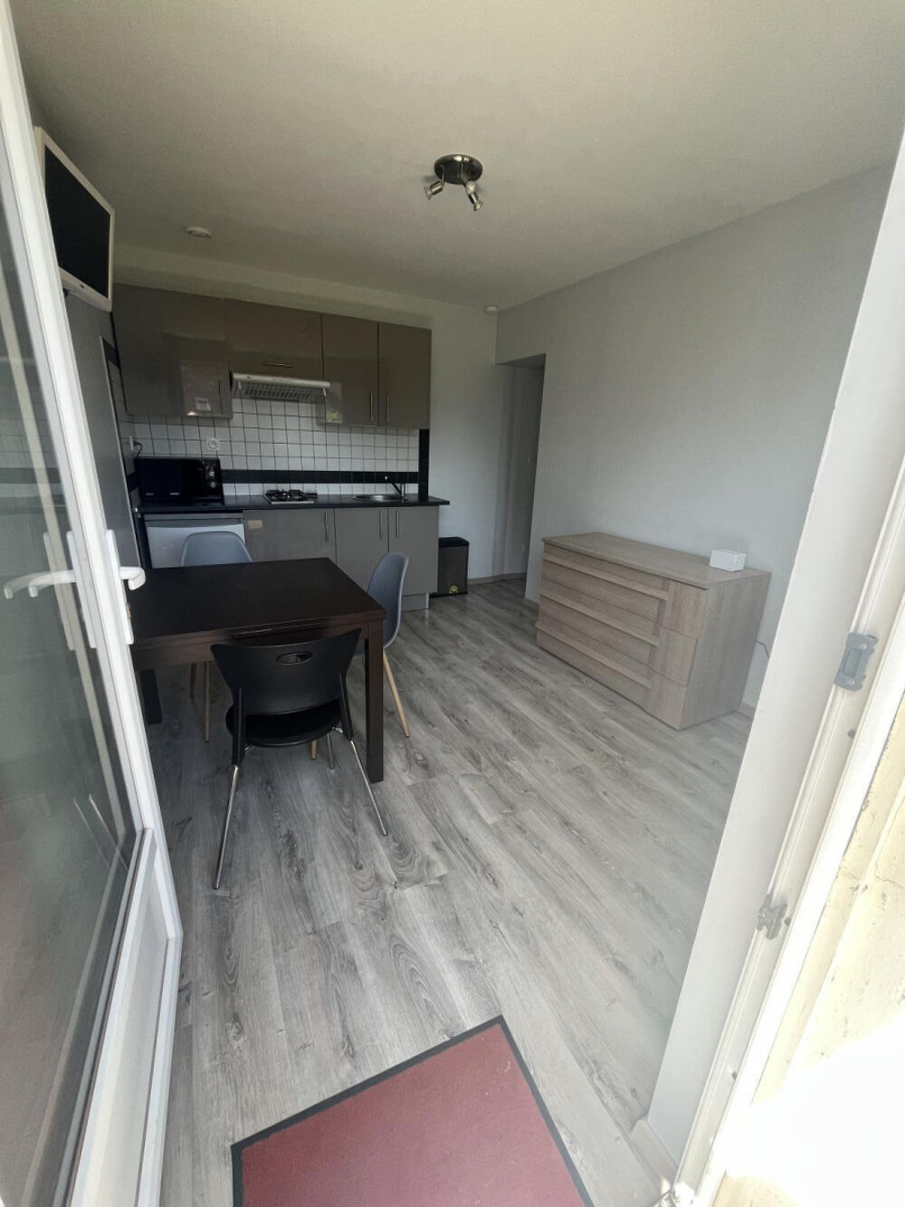 Location Appartement Fonctionnel, Lumineux, idéalement situé Le mans