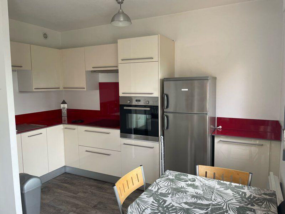 Location Appartement À louer agréable T2 meublé Toulouse Rangueil Toulouse