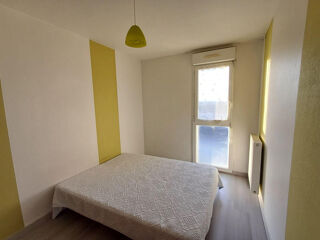  Appartement à louer 3 pièces 60 m²