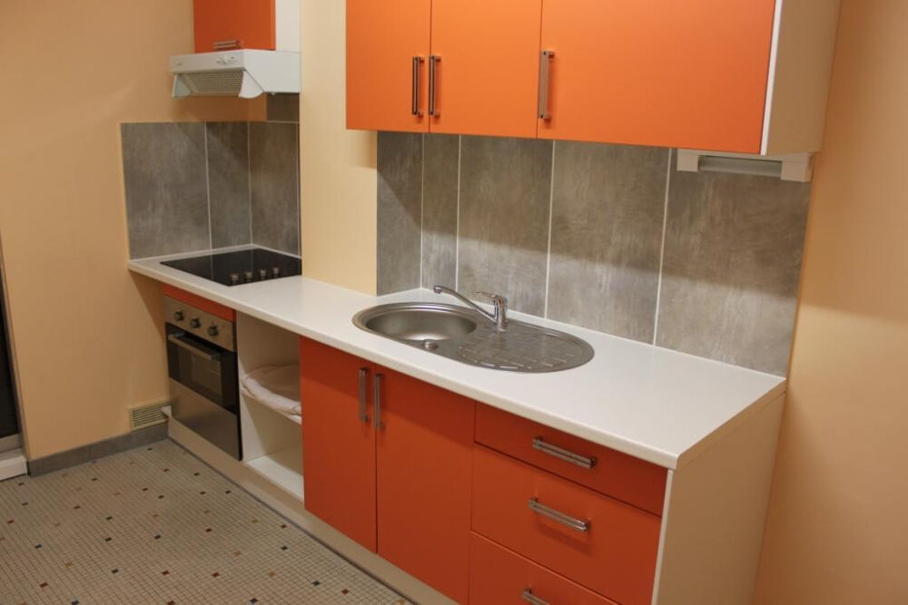 Location Appartement BEL APPARTEMENT F3 BIEN SITUE LA CHARITE SUR LOIRE La charité-sur-loire