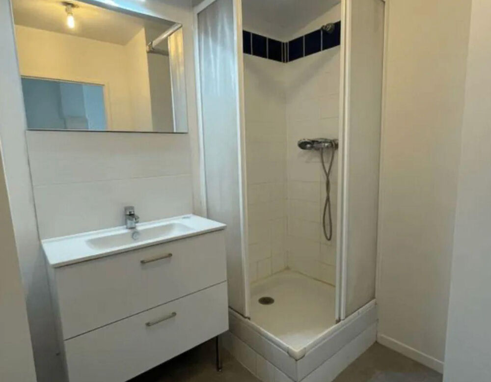 Location Appartement Location 19 m2 en face de l'universite et à 10min Rouen