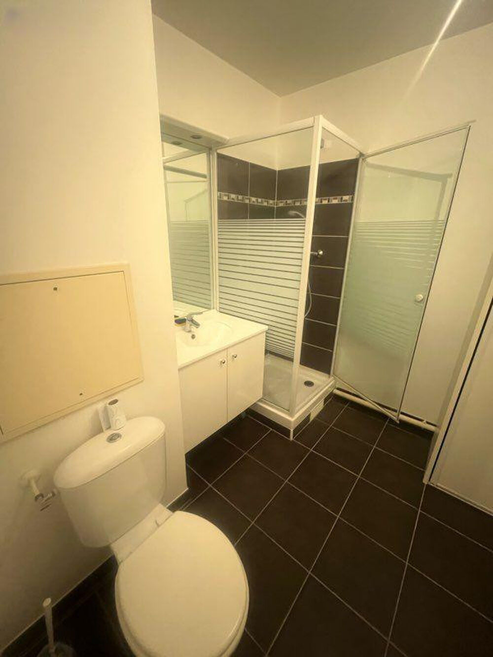 Location Appartement Studio avec parking Choisy-le-roi