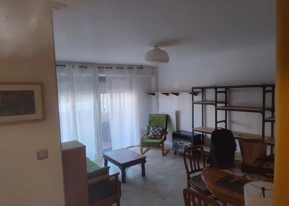 Location Appartement Beau 2P meublé 48m² avec balcon de 16m² Marseille 1
