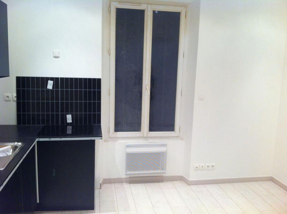 Location Appartement Studio 20 m² Aubervilliers