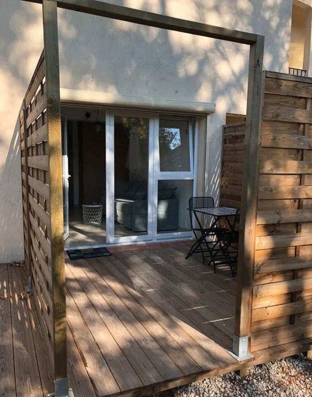 Location Appartement Superbe studio meublé 20 m² rénové + terrasse 6m² Aix-en-provence