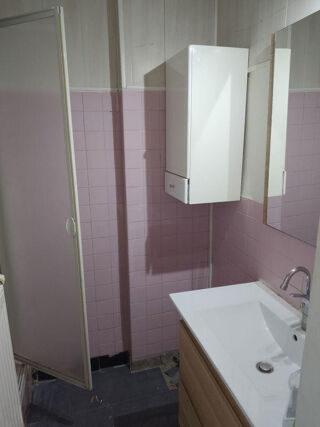  Appartement à louer 4 pièces 64 m²