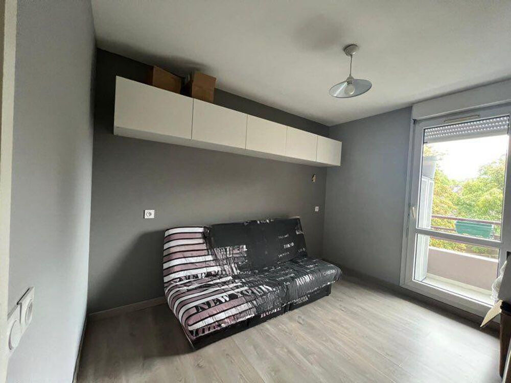 Location Appartement Beau T3 efait à neuf 65m² avec balcon Grenoble