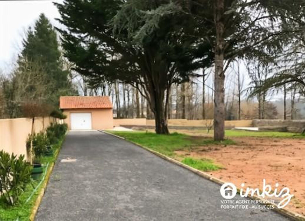 Vente Maison Terrain viabilisé avec maison a aménager Chabanais
