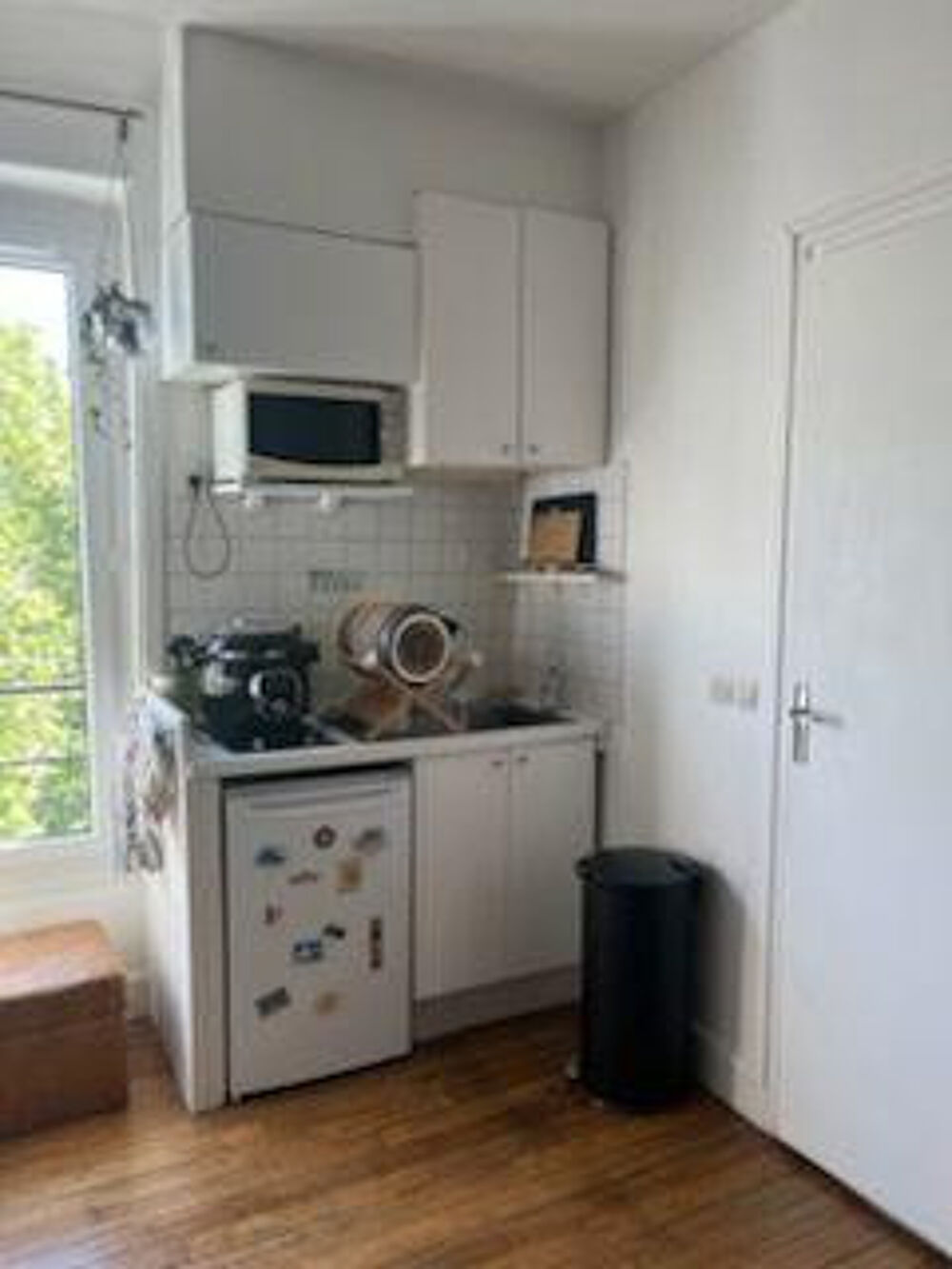 Location Appartement Studio a louer Paris 11