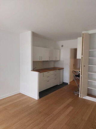  Appartement à louer 1 pièce 26 m²