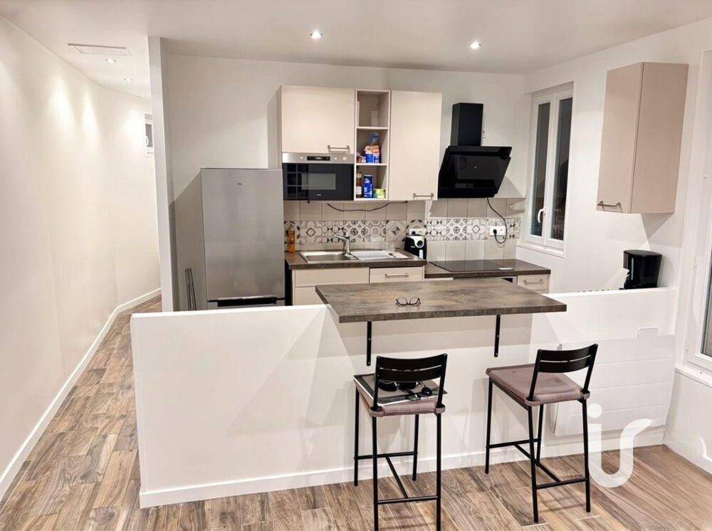 Location Appartement Beau 2P 45m² au coeur du viel Orly Orly