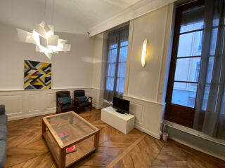  Appartement à louer 2 pièces 65 m²