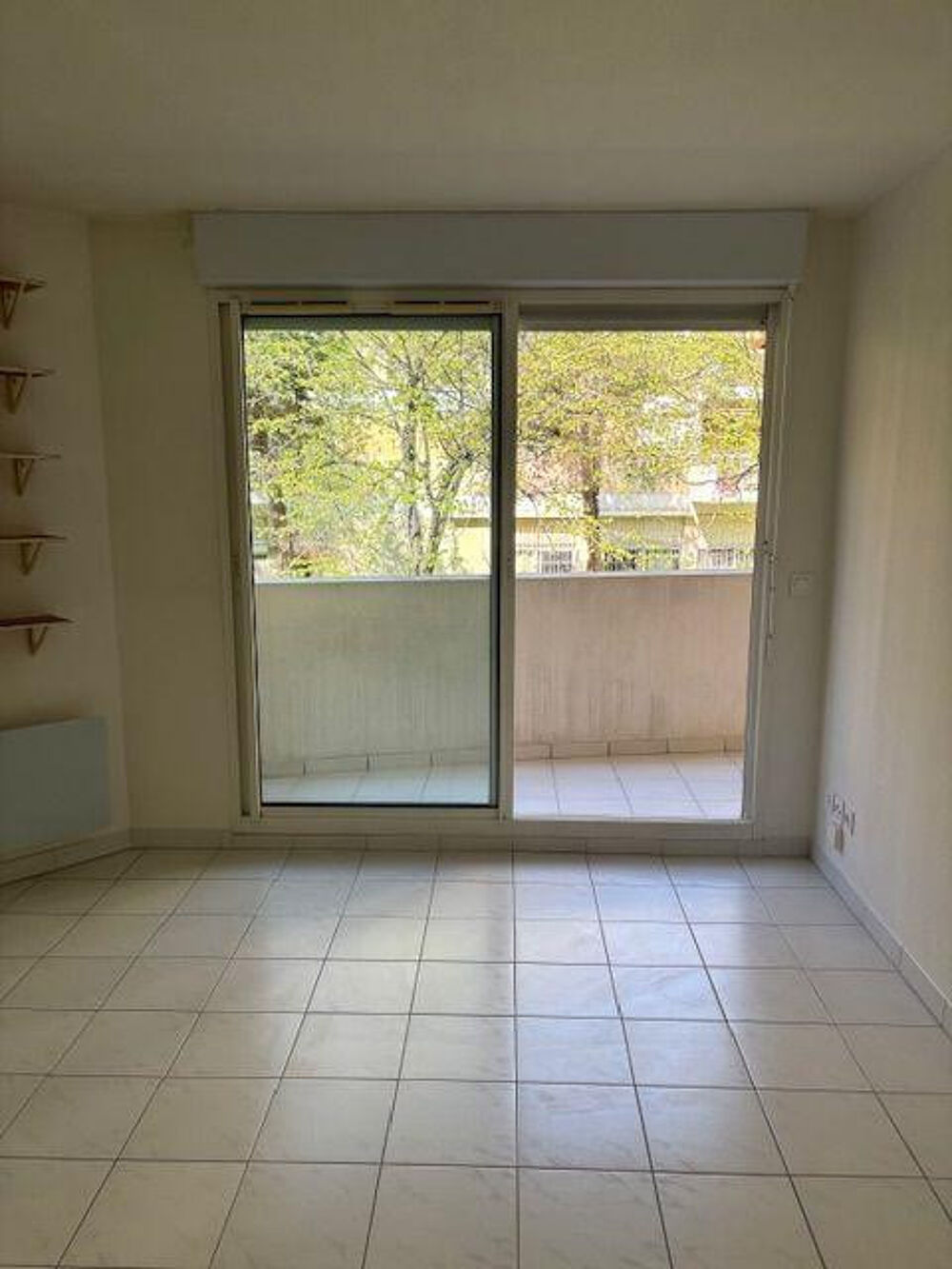 Location Appartement T2 à louer Marseille 5ème Marseille 5