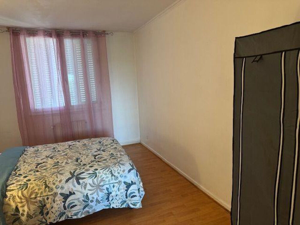 Location Appartement Chambres étudiantes en collaboration Saint-martin-d'hères#saint-martin-d&