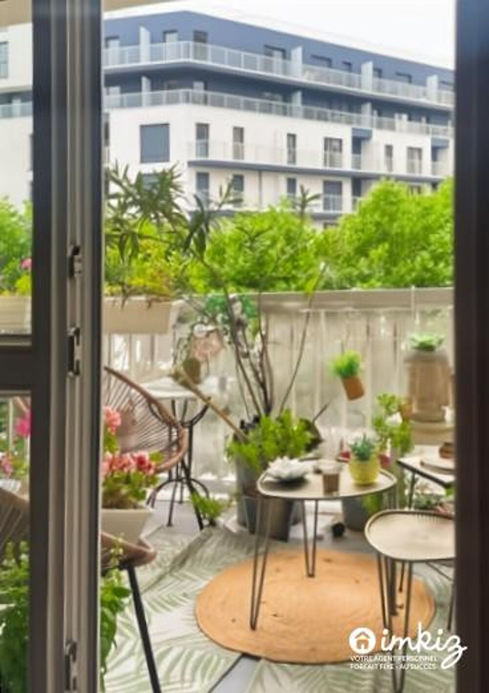 Vente Appartement Appartement 2 pièces avec grand balcon cave et garage Asnières-sur-seine