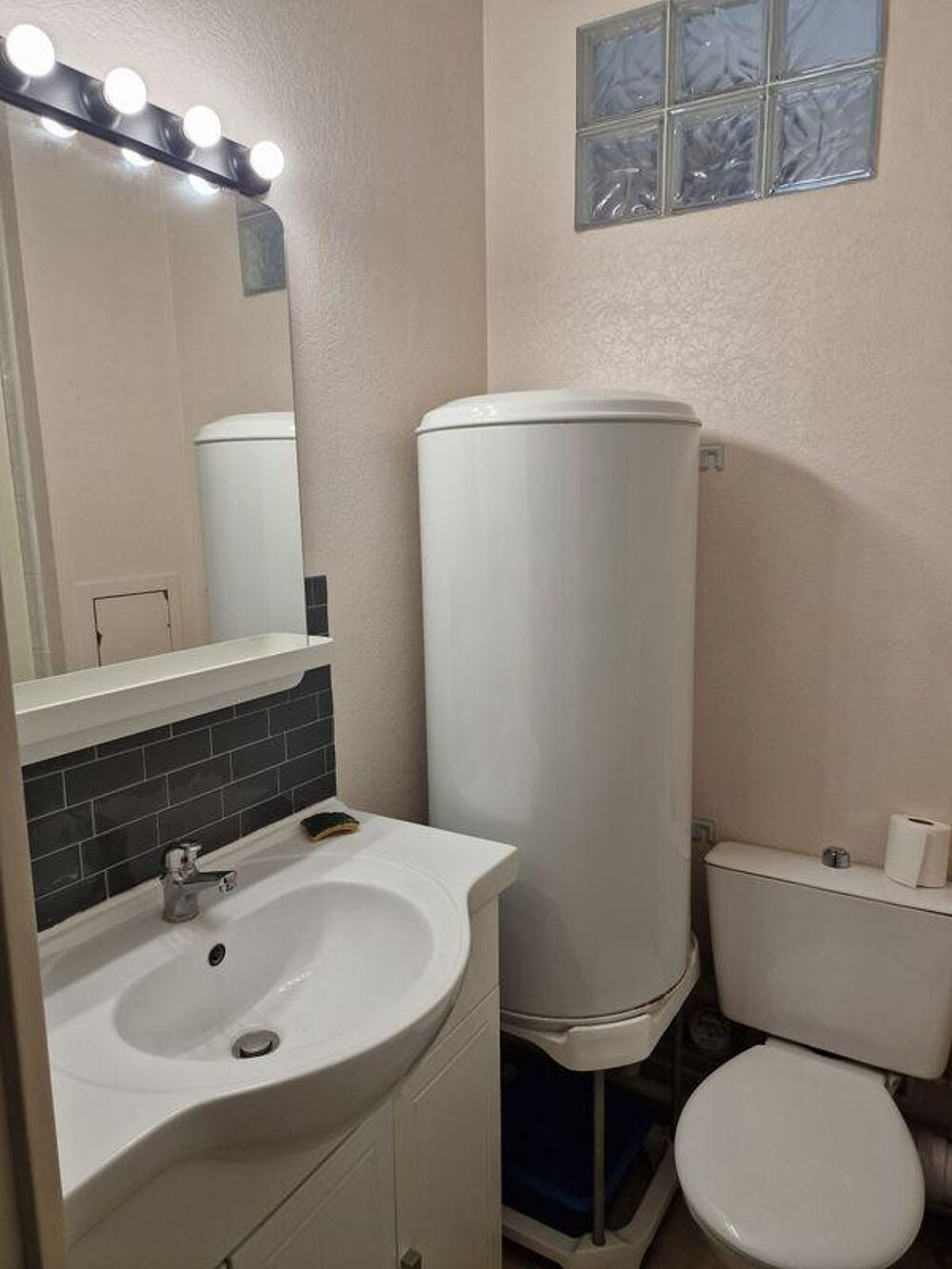 Location Appartement Studio meublé 23m² proche CHU Rouen