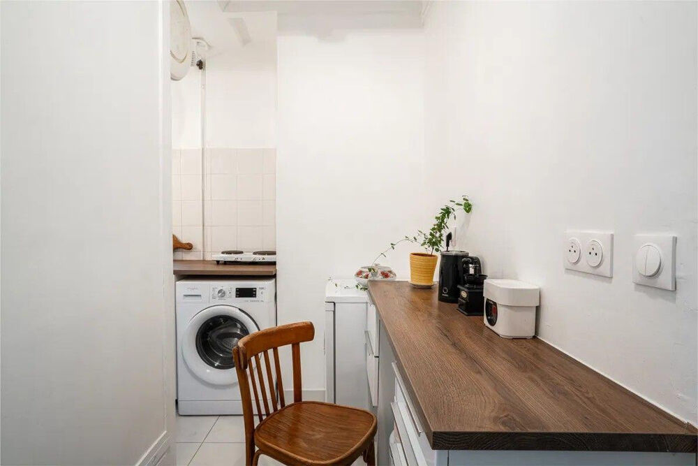 Location Appartement Ink Velvet Paris 18 2P meublé 28m² Paris 18