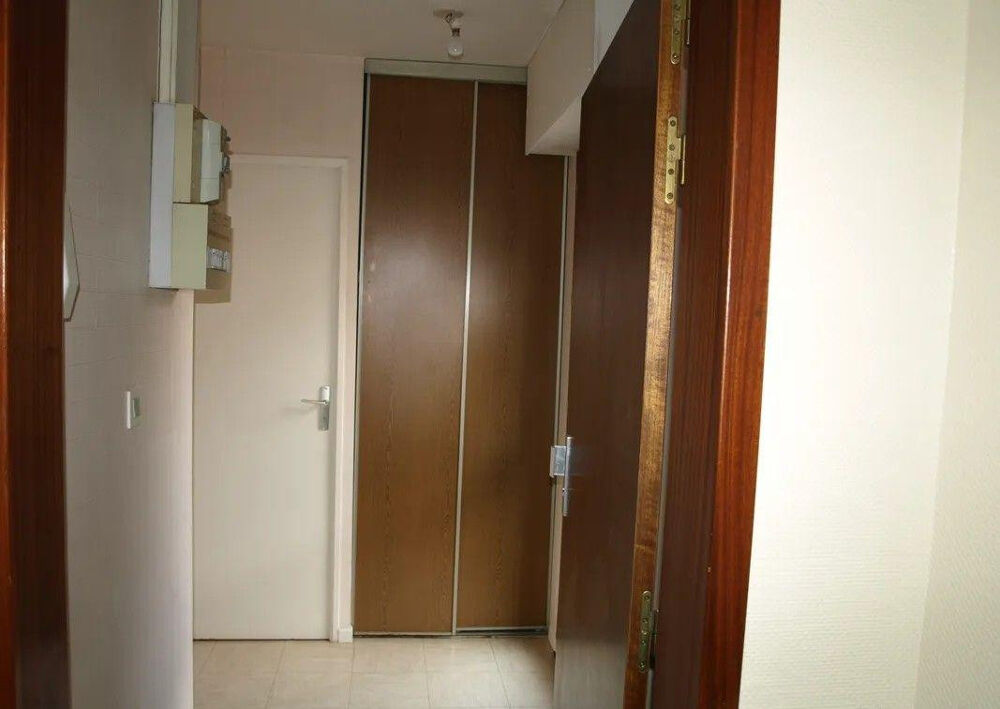 Location Appartement Beau studio meublé 22m² proche gare/centre-ville Nantes