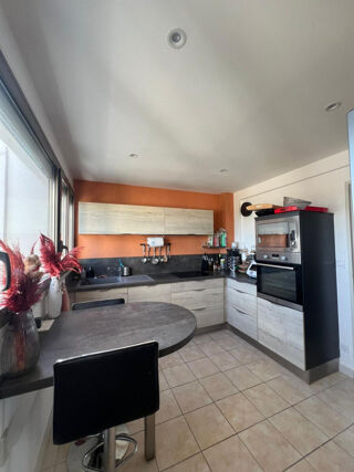  Appartement � louer 4 pi�ces 83 m�