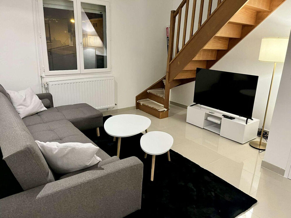 Location Appartement COLOCATION RÉNOVÉE CHAMBRE MEUBLÉE LYON 7/ St Fons Saint-fons