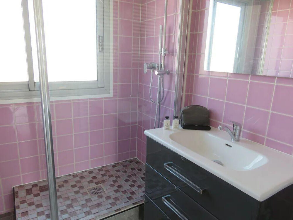 Location Appartement Superbe T2 meublé 62m² sans vis à vis Saint Genès Bordeaux