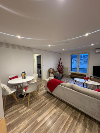  Appartement à louer 4 pièces 70 m² Agen