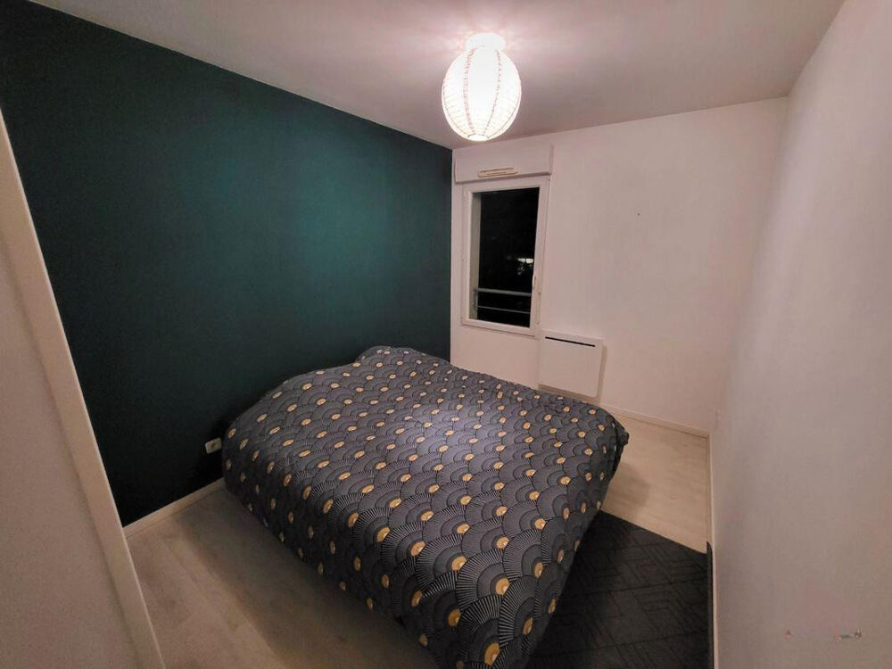 Location Appartement Beau T2 meublé et rénové 52m² Place Bichon Angers
