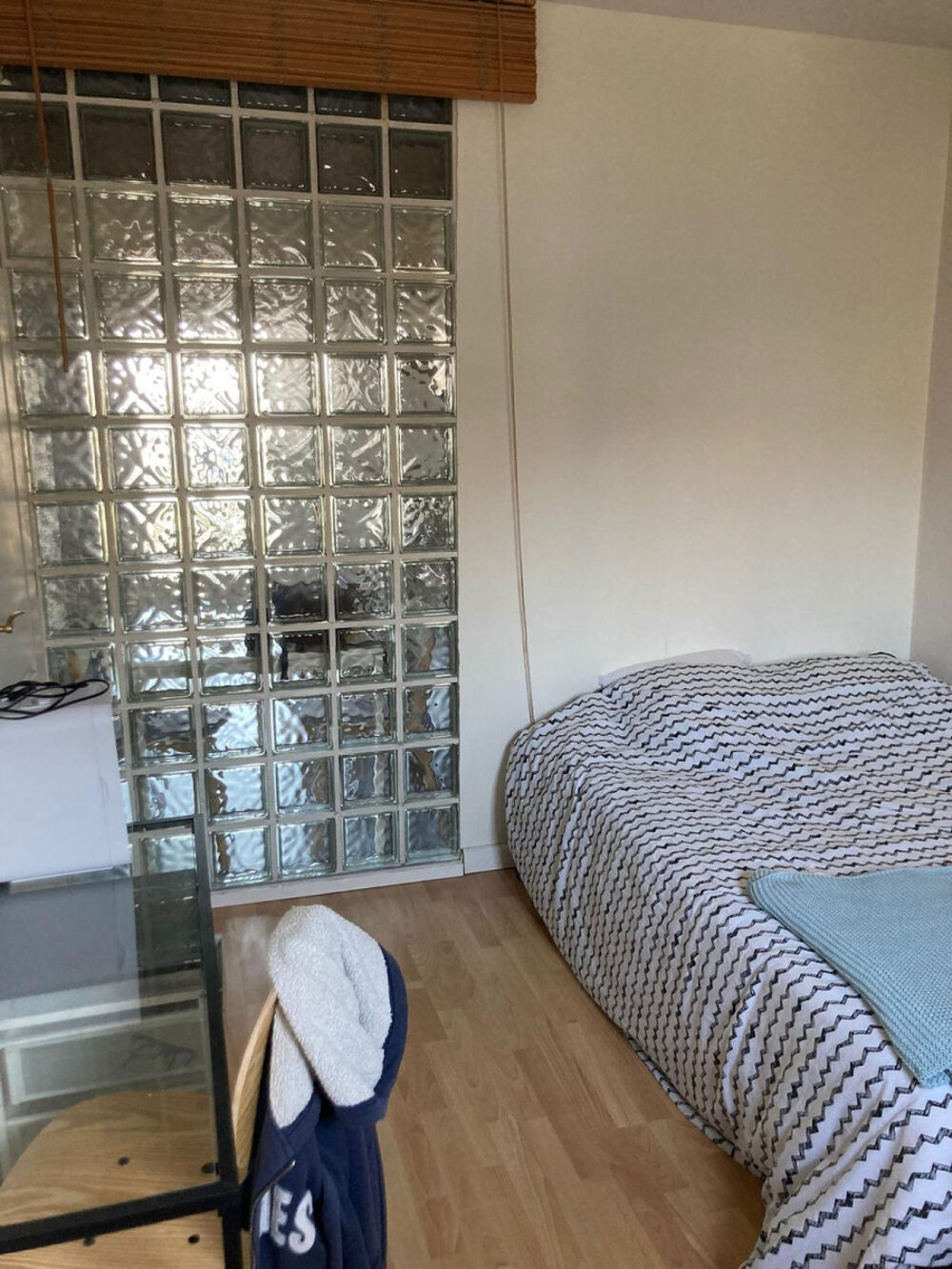 Location Appartement 2 pièces quartier Montmartre dernier étage Paris 9