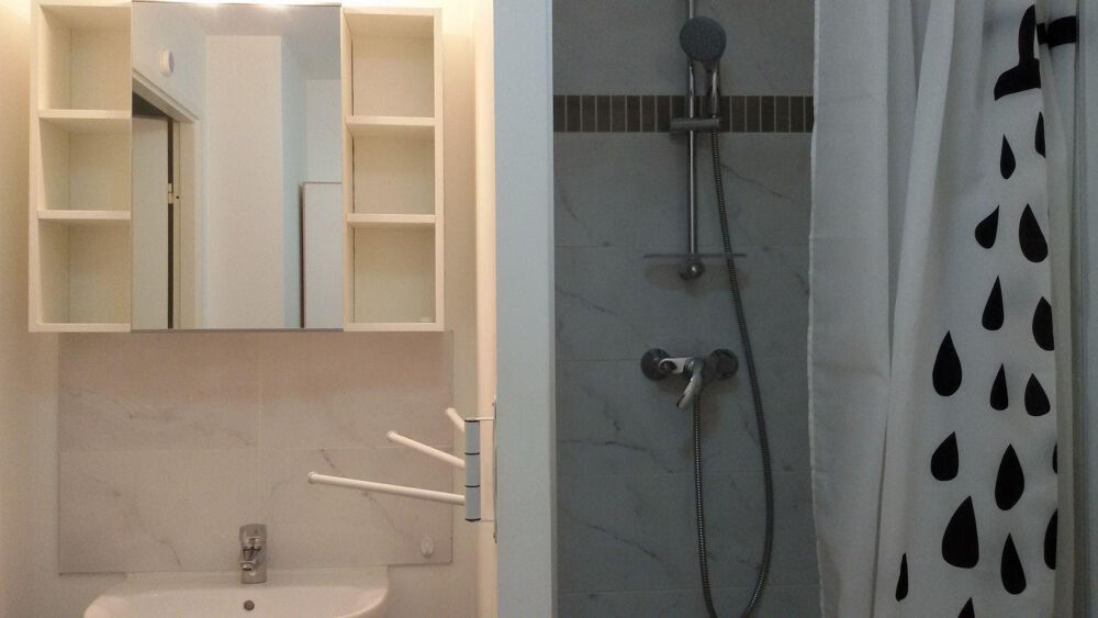 Location Appartement Studio meublé à louer Montreuil