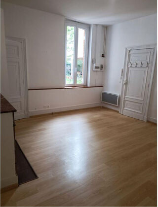  Appartement à louer 2 pièces 40 m²