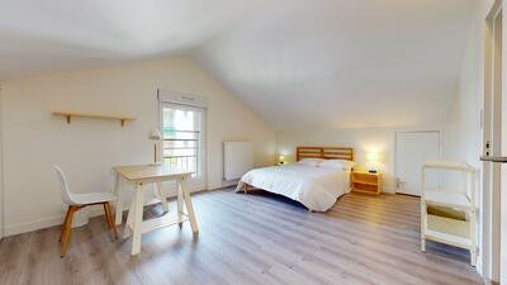 Grande chambre en colocation 16m2