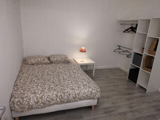  Appartement à louer 1 pièce 100 m²