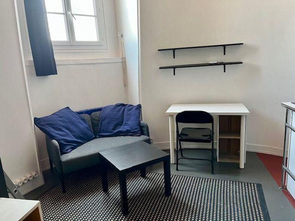 Location Appartement Studio Bauhaus Paris Etoile 17m2 - 4m sous plafond Paris 17