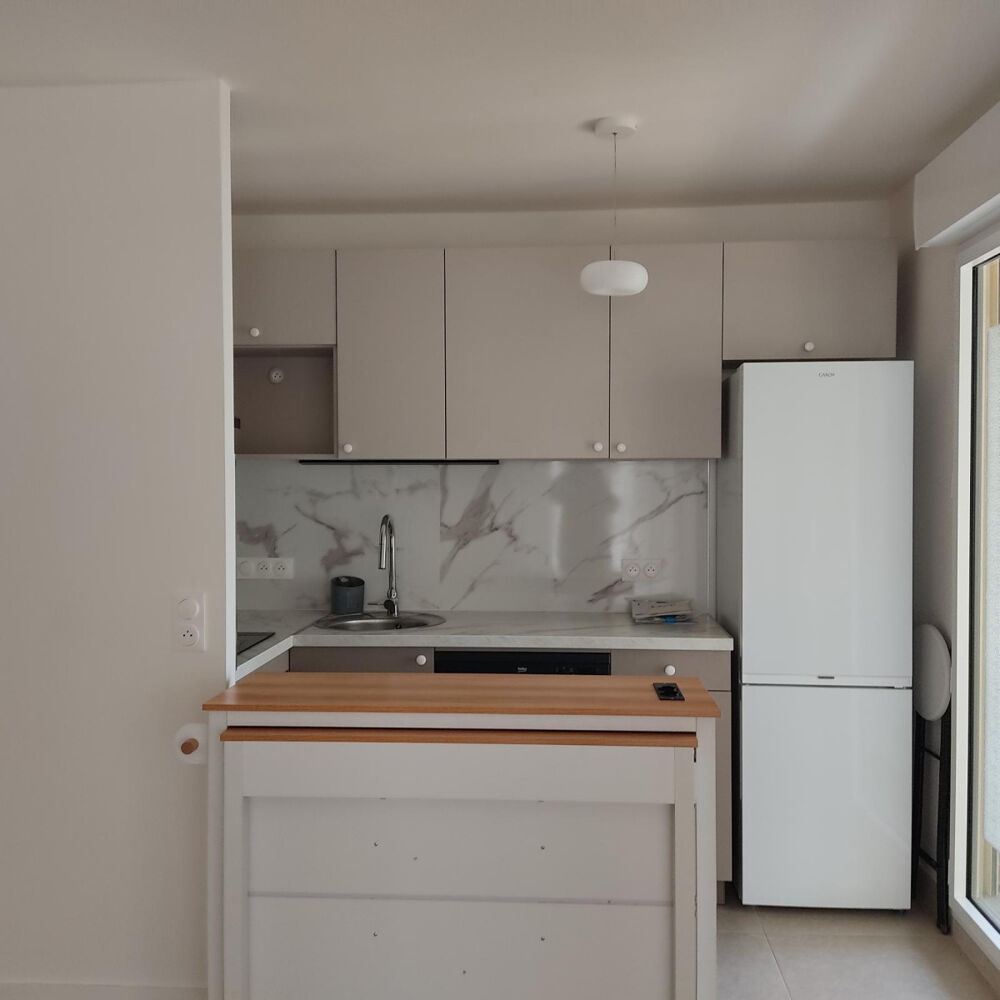 Location Appartement BEAU T3 MEUBLE NEUF SECURISE LOCATION PROPRIETAIRE Bagneux