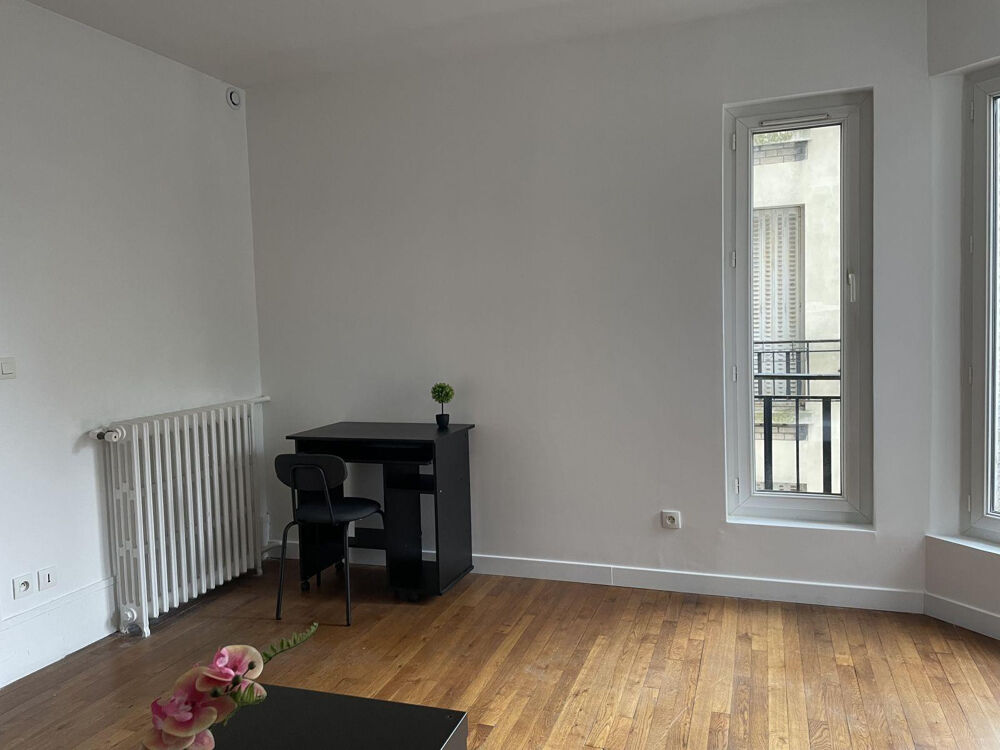 Location Appartement Studio calme et cosy, meublé, 33m² dans le 15eme Paris 15