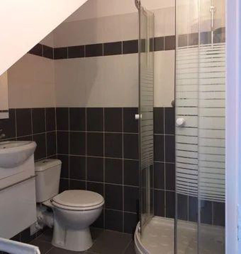 Location Appartement Studio 22m2 full équipé, 8min à pieds du Metro 11! Montreuil