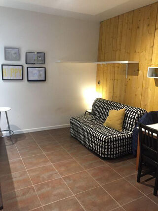 Appartement à louer 1 pièce 22 m²