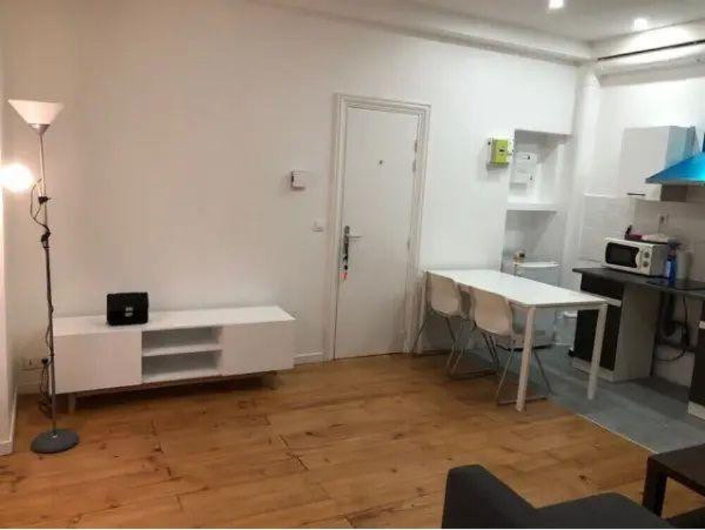 Location Appartement Charmant, parquet, belle hauteur sous plafond Saint-maurice